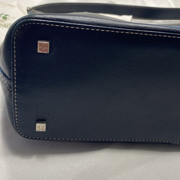 super deal KATE SPADE black LEATHER purse EXCELLENT CONDITION with dust bag - Picture 4 of 12